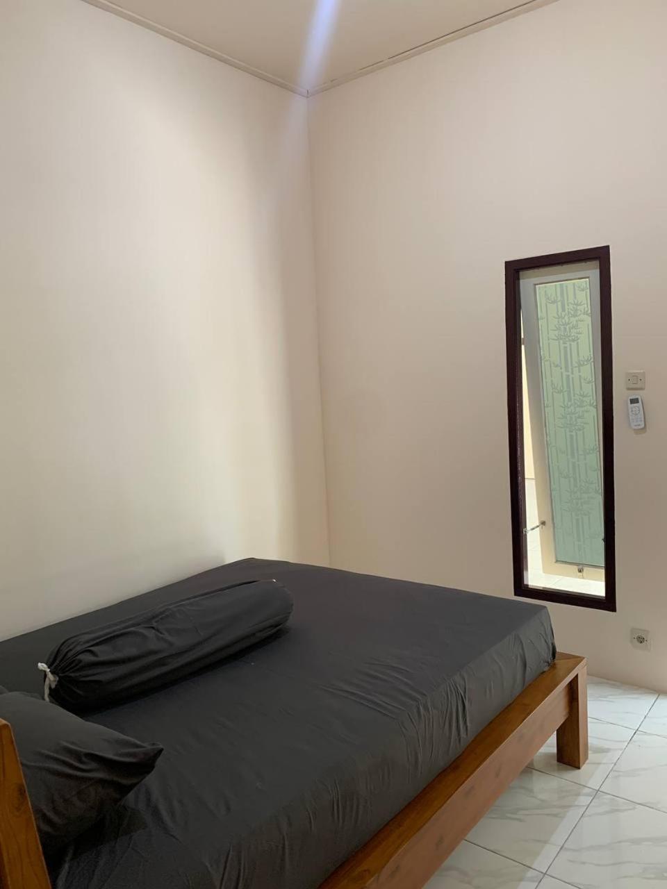 Dikky Guest House Near Bangsal And Sira Pemenang Εξωτερικό φωτογραφία
