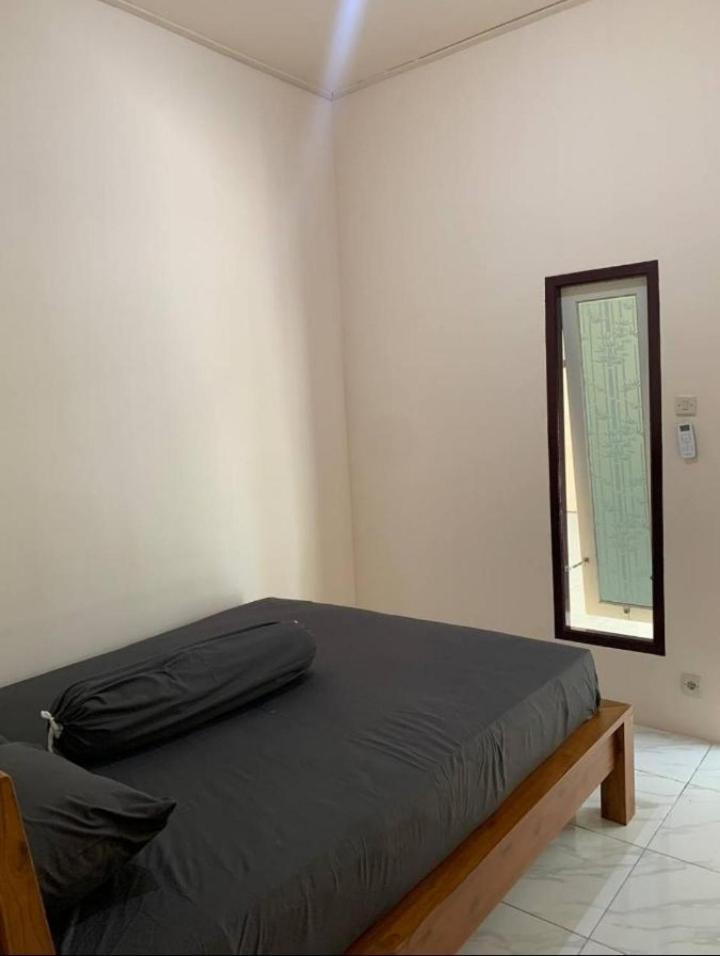 Dikky Guest House Near Bangsal And Sira Pemenang Εξωτερικό φωτογραφία
