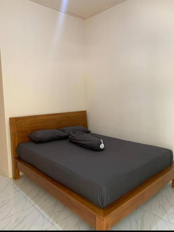 Dikky Guest House Near Bangsal And Sira Pemenang Εξωτερικό φωτογραφία